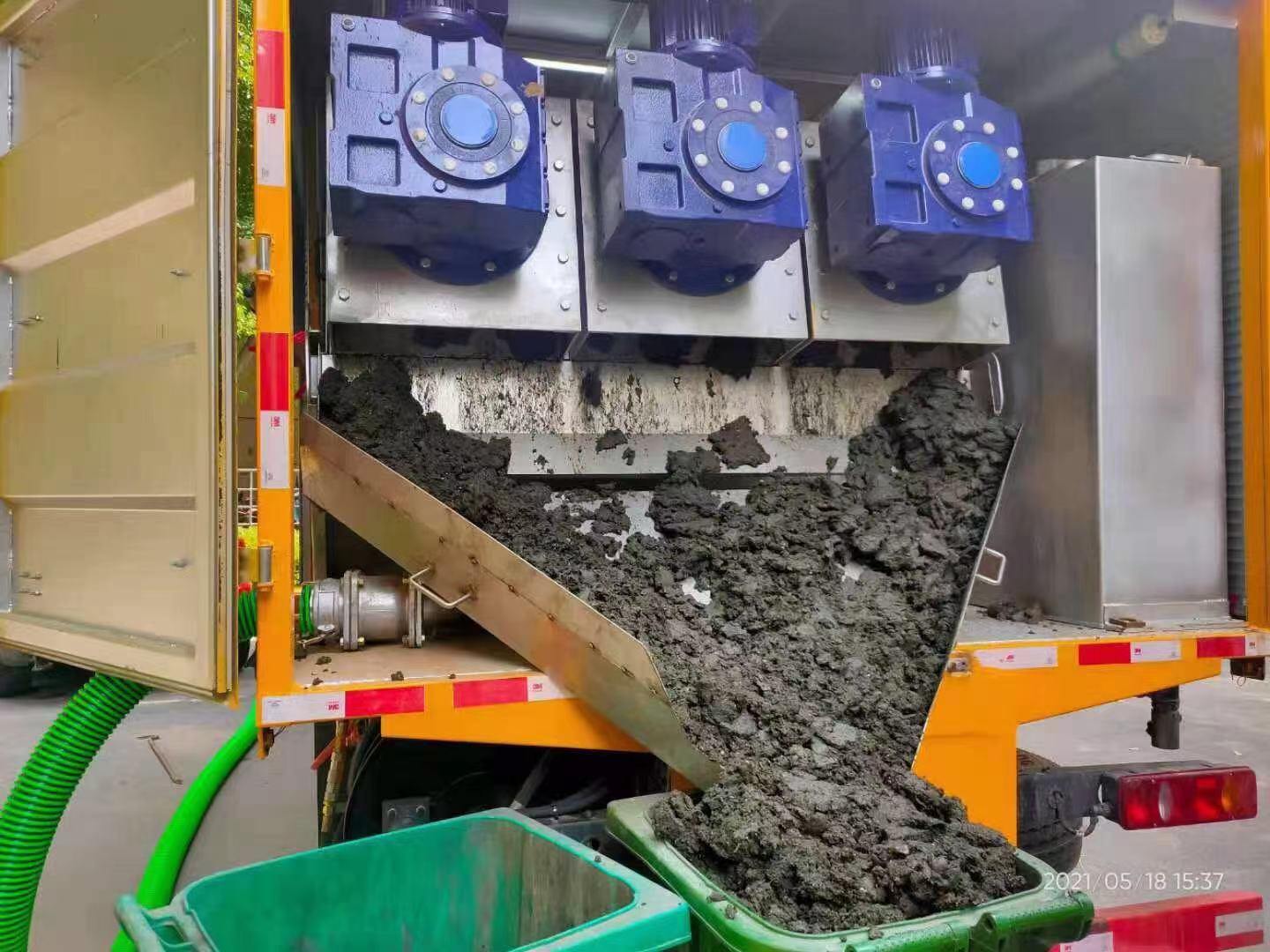 石碣镇化粪池清掏城市维护站-泥浆净化干湿分离处理